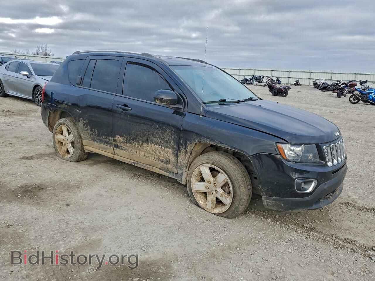 2014 JEEP COMPASS - VIN: 1C4NJCEA4ED890573 - Photo 4