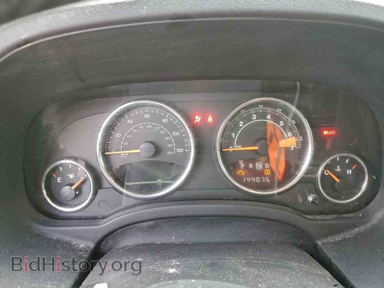2014 JEEP COMPASS - VIN: 1C4NJCEA4ED890573 - Photo 9