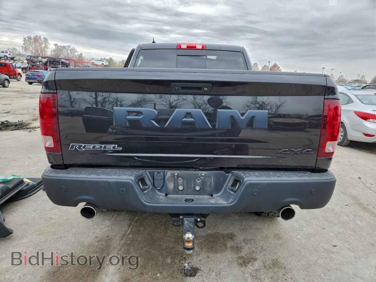 2018 RAM 1500 - VIN: 1C6RR7YT8JS102387 - Фото 6