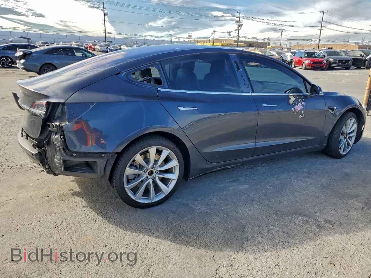 2018 TESLA MODEL 3 - VIN: 5YJ3E1EAXJF052549 - Photo 3