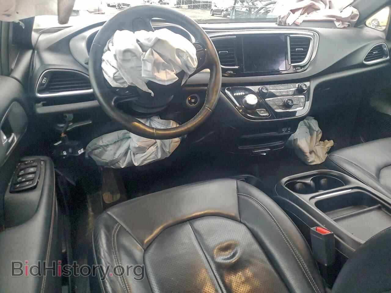 2019 CHRYSLER PACIFICA - VIN: 2C4RC1BG9KR532192 - Photo 8