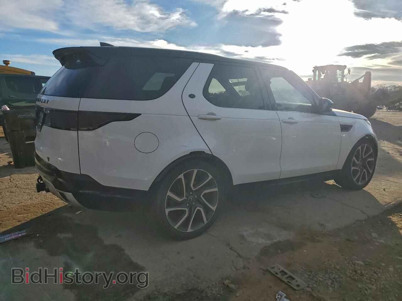 2017 LAND ROVER DISCOVERY - VIN: SALRHBBV0HA043725 - Фото 3