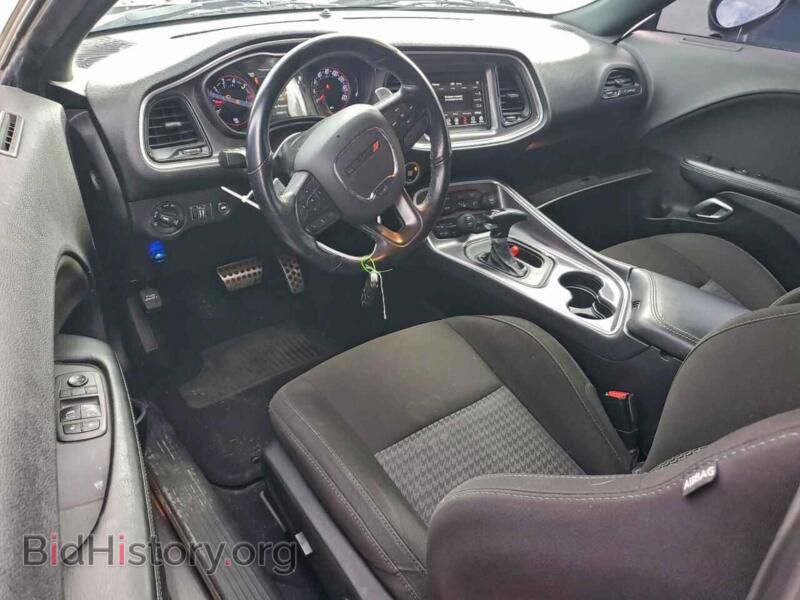 2020 Dodge CHALLENGER (VIN 2C3CDZBT5LH105859) — фото 8 из 14