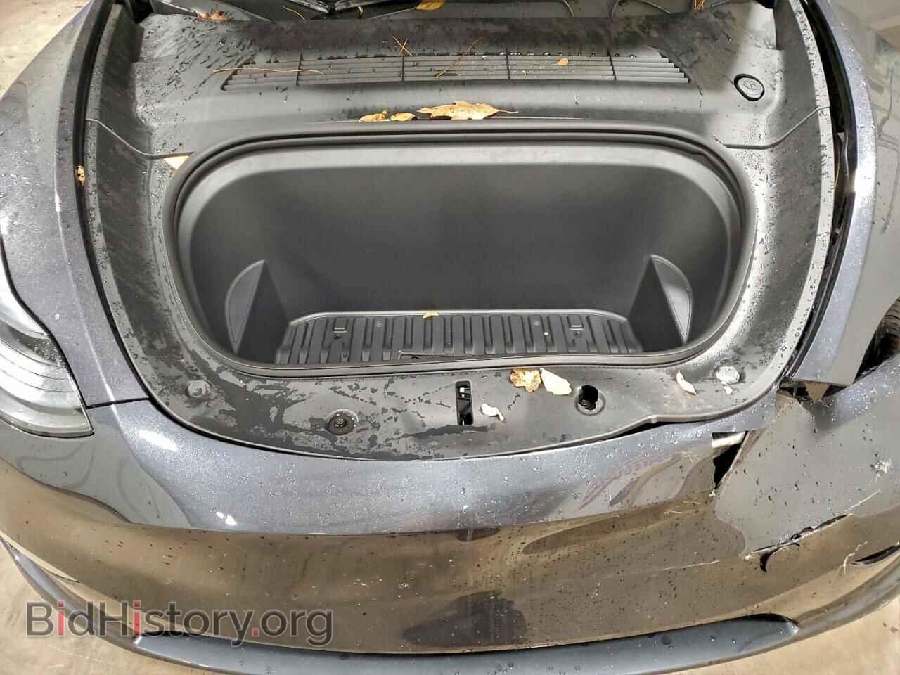 2024 TESLA MODEL Y - VIN: 7SAYGDEEXRF197089 - Photo 11