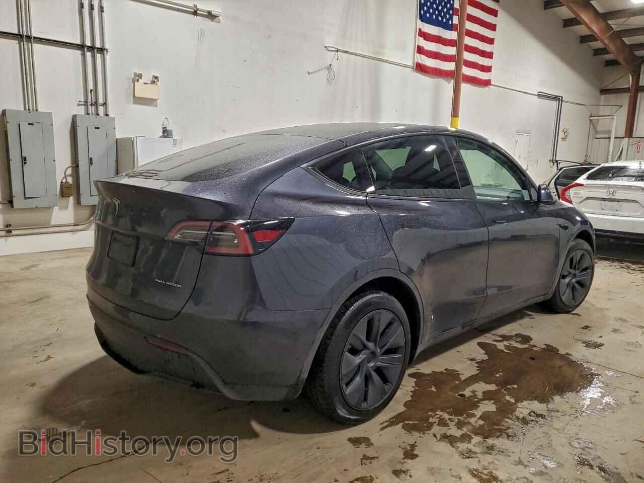2024 TESLA MODEL Y - VIN: 7SAYGDEEXRF197089 - Photo 3