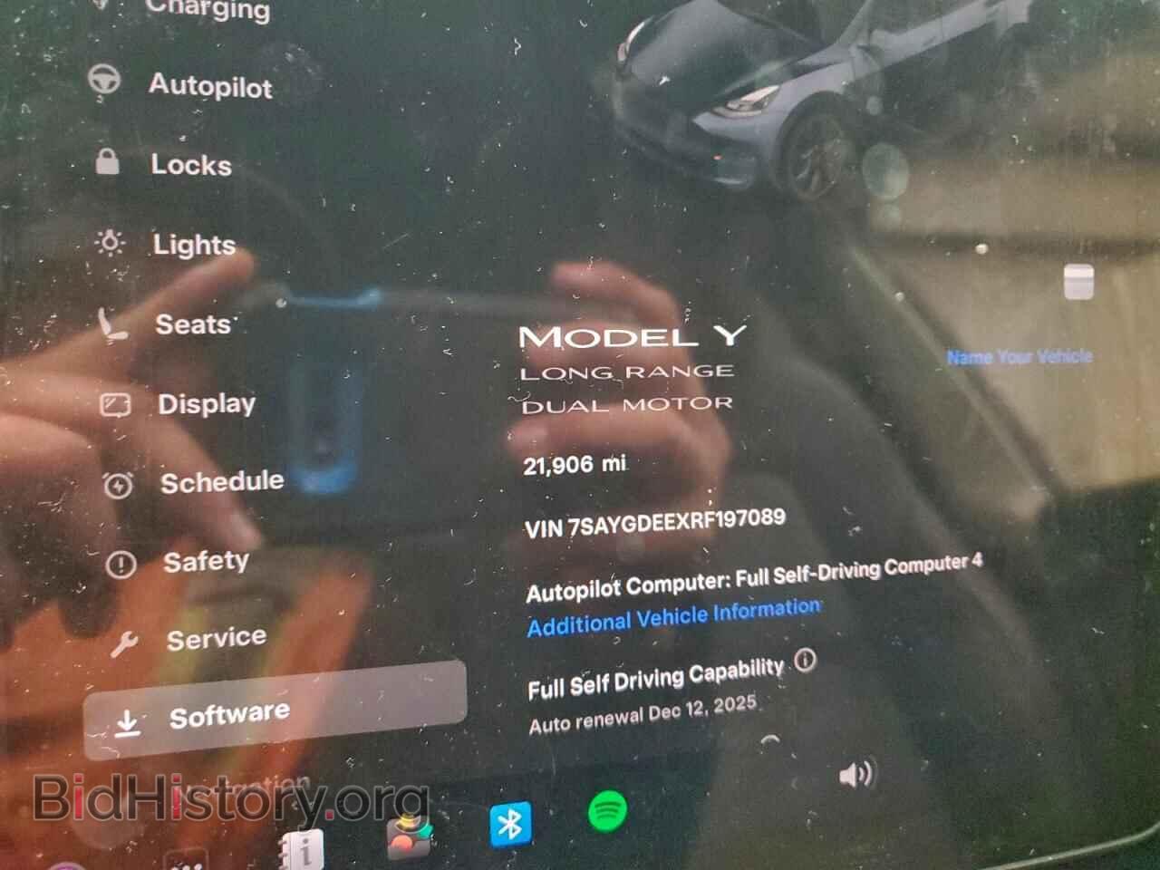 2024 TESLA MODEL Y - VIN: 7SAYGDEEXRF197089 - Photo 9