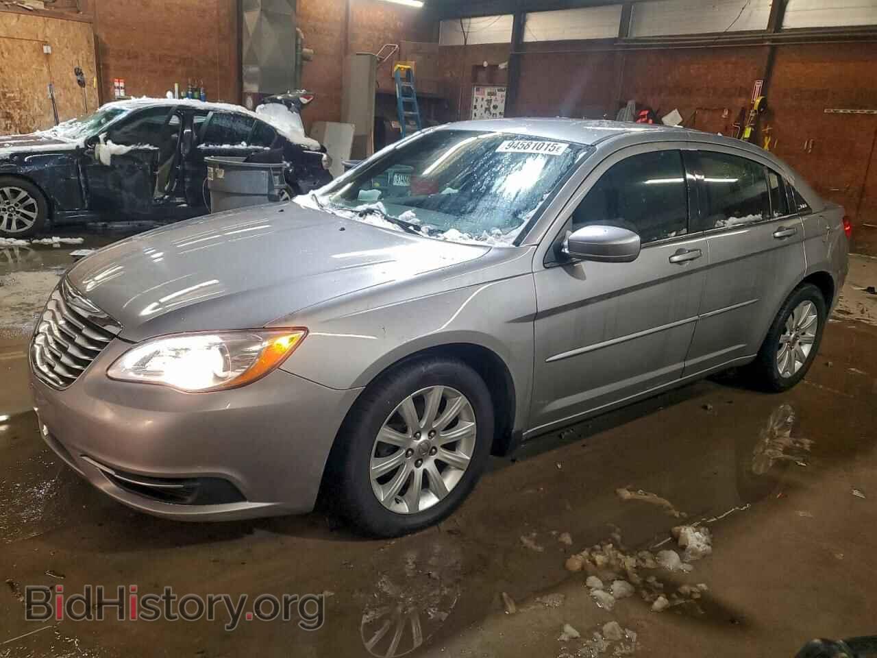Фотография 1C3CCBBG7DN659295 - CHRYSLER 200 2013