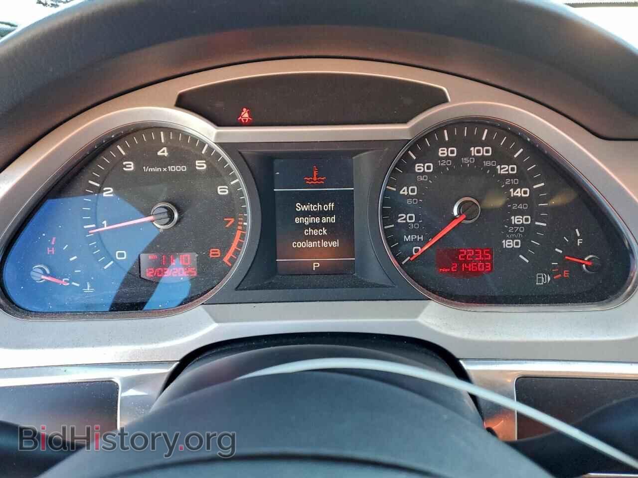 2010 AUDI A6 - VIN: WAUFGAFB2AN046175 - Фото 9