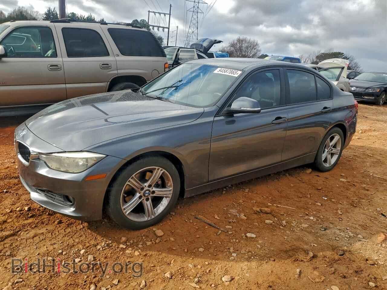Photo WBA3A5C58DF355710 - BMW 3 SERIES 2013