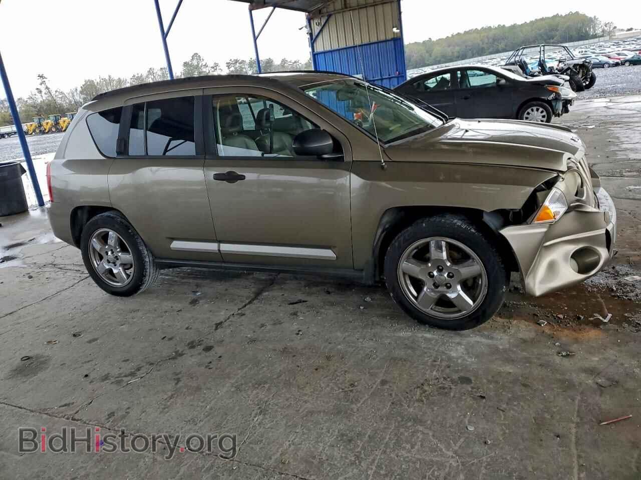 2007 JEEP COMPASS - VIN: 1J8FT57W47D176621 - Фото 4