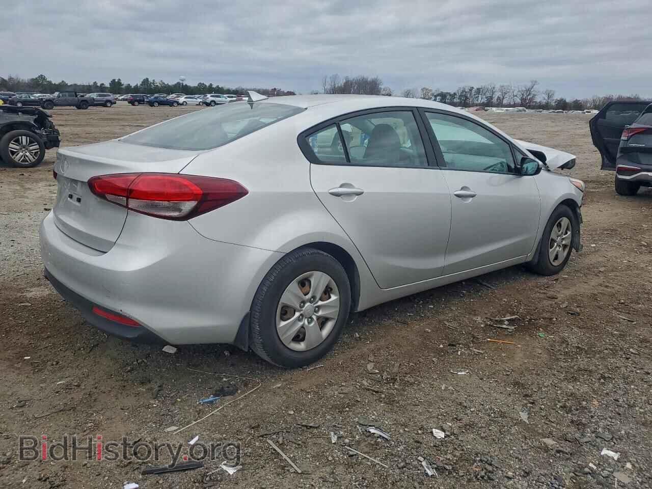 2017 KIA FORTE - VIN: 3KPFK4A78HE070033 - Фото 3