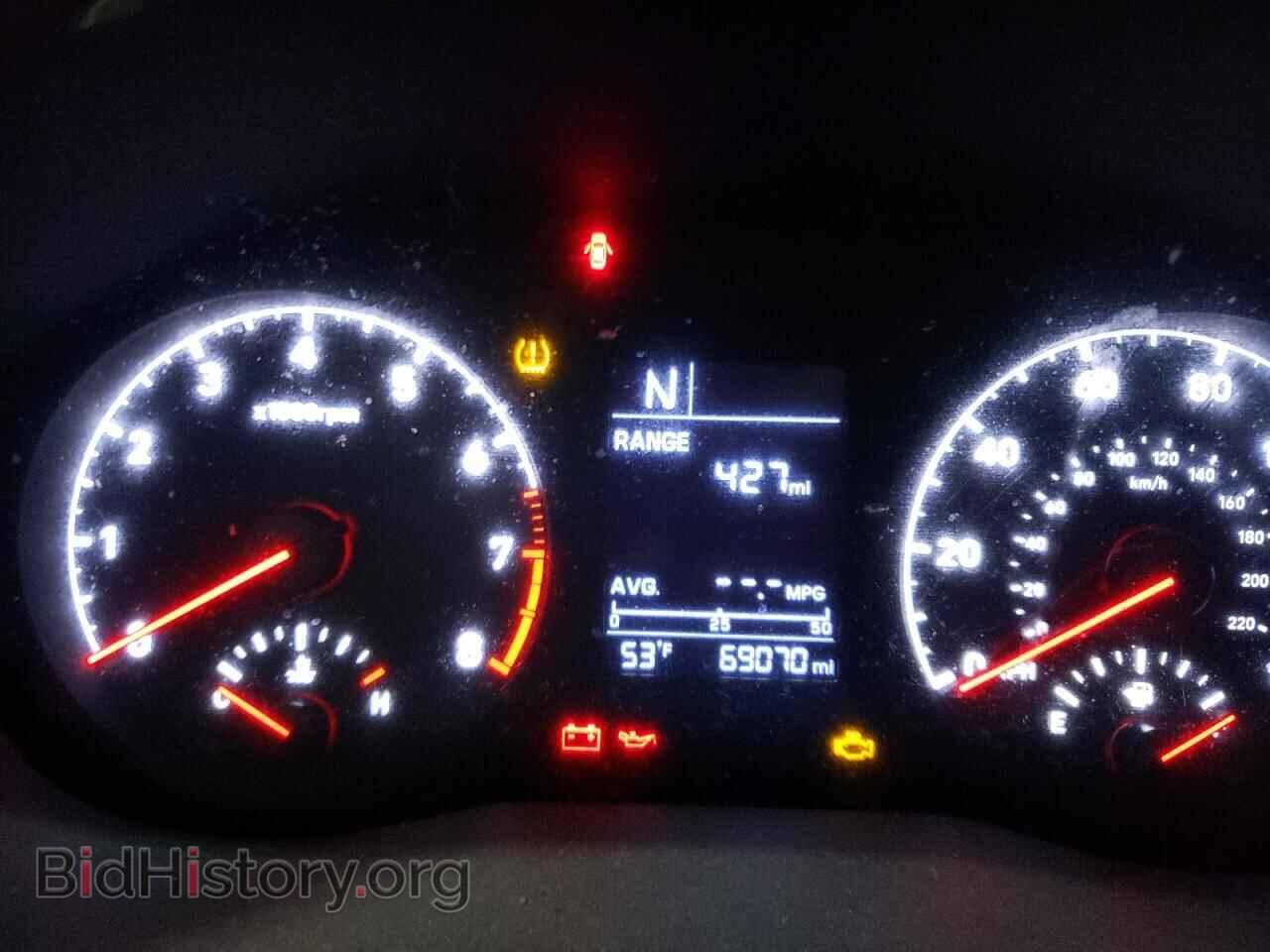 2018 HYUNDAI ACCENT - VIN: 3KPC24A35JE020809 - Фото 9