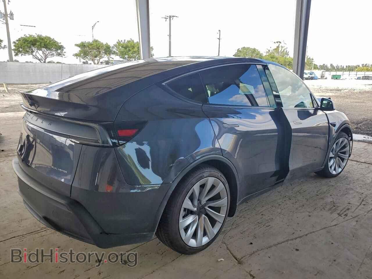 2026 TESLA MODEL Y - VIN: 7SAYGDEE8TA464380 - Фото 3