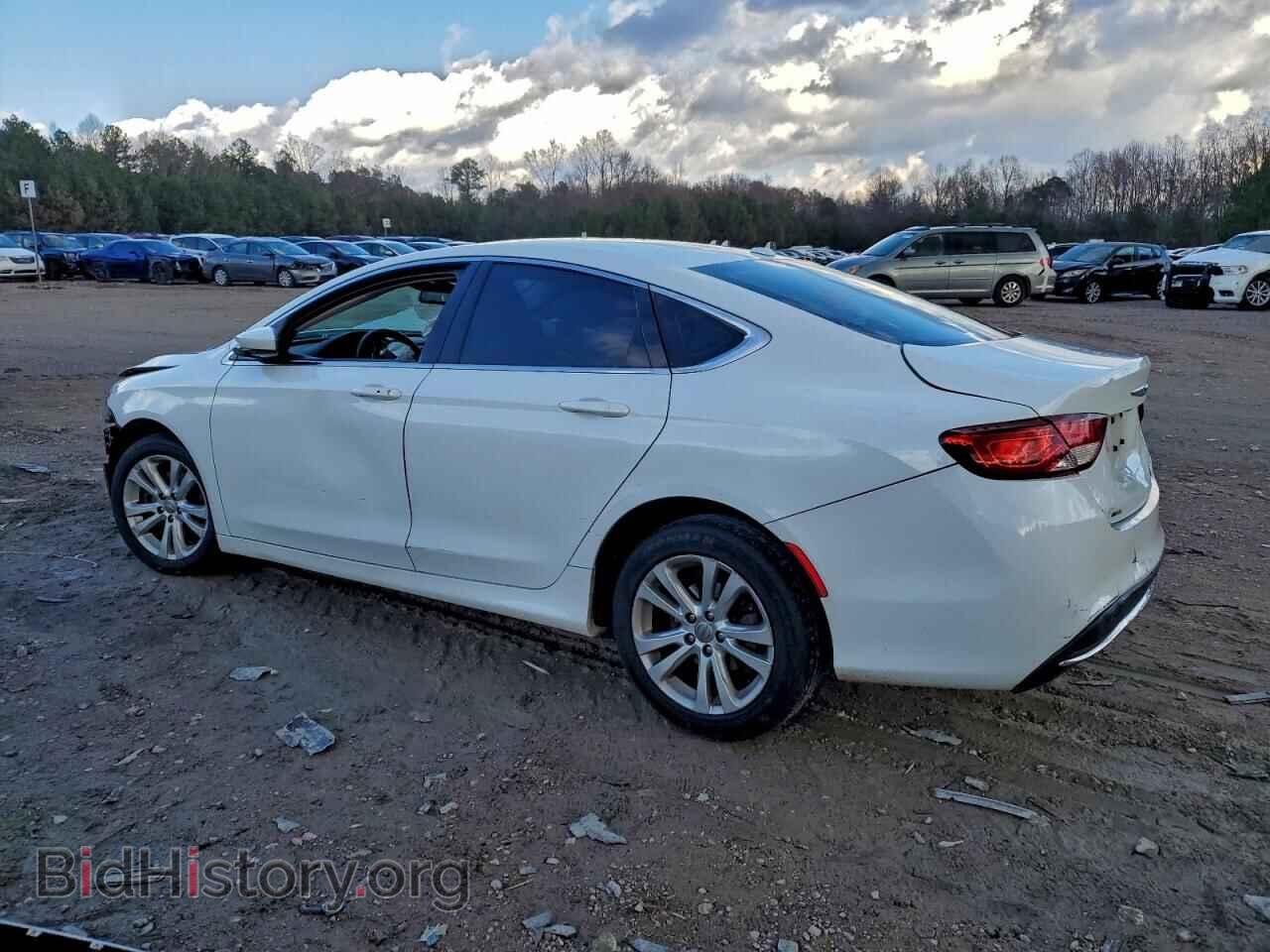 2015 CHRYSLER 200 - VIN: 1C3CCCAB0FN743909 - Фото 2