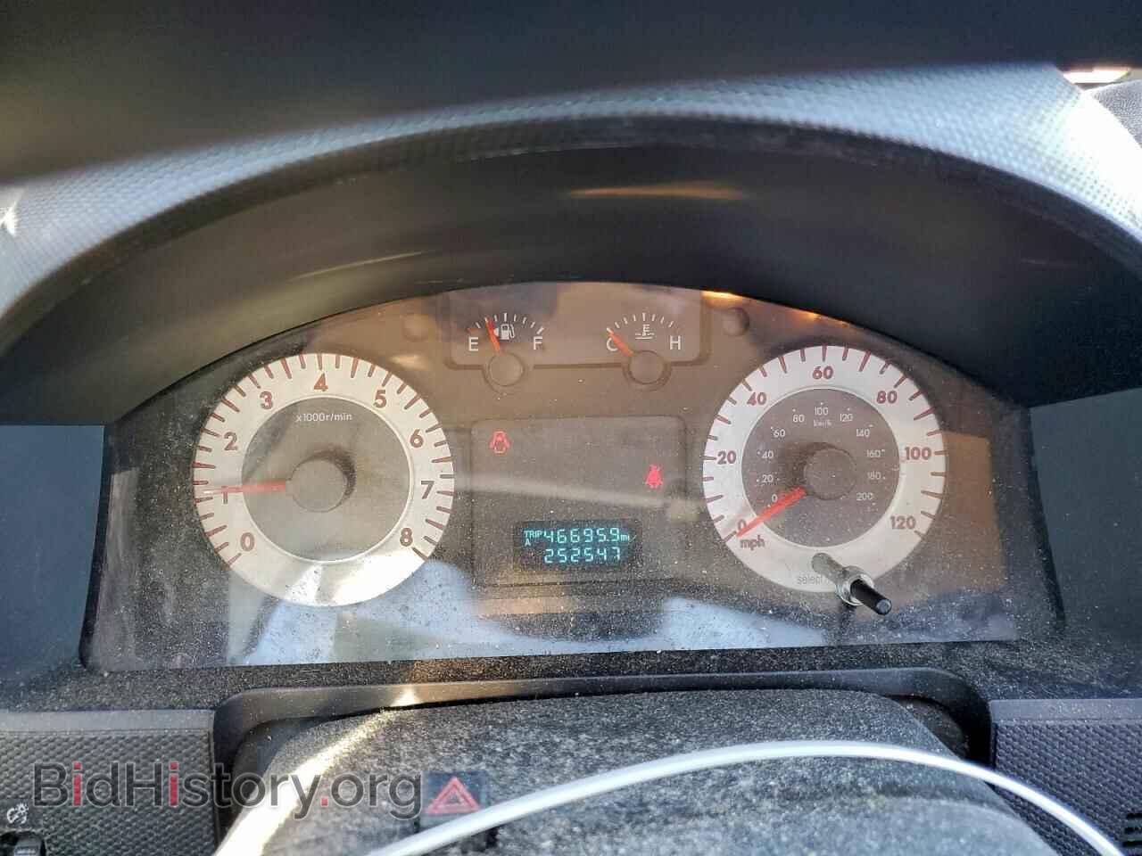 2011 MAZDA TRIBUTE - VIN: 4F2CY0C77BKM05360 - Фото 9