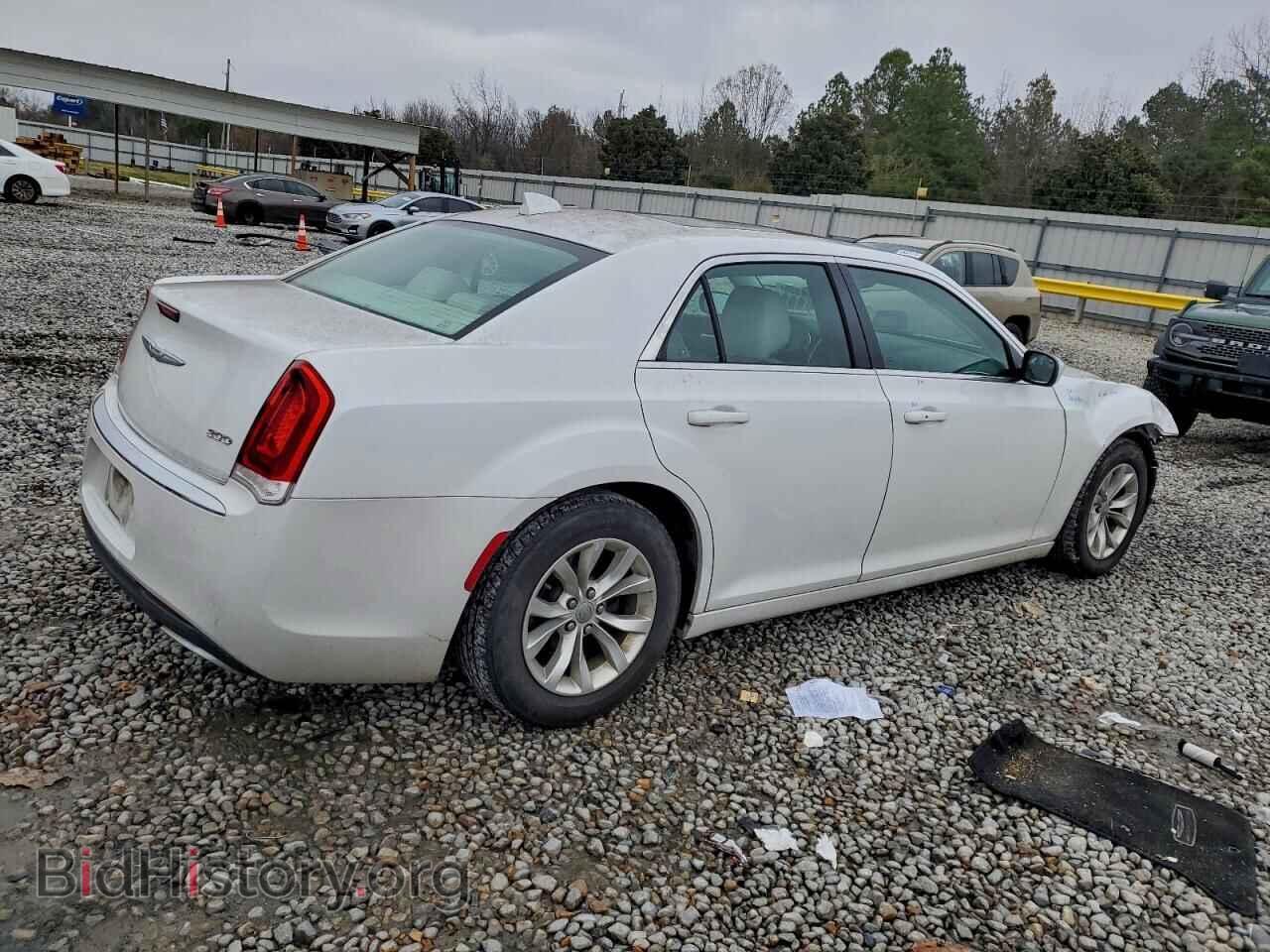2016 CHRYSLER 300 - VIN: 2C3CCAAG6GH135418 - Фото 3