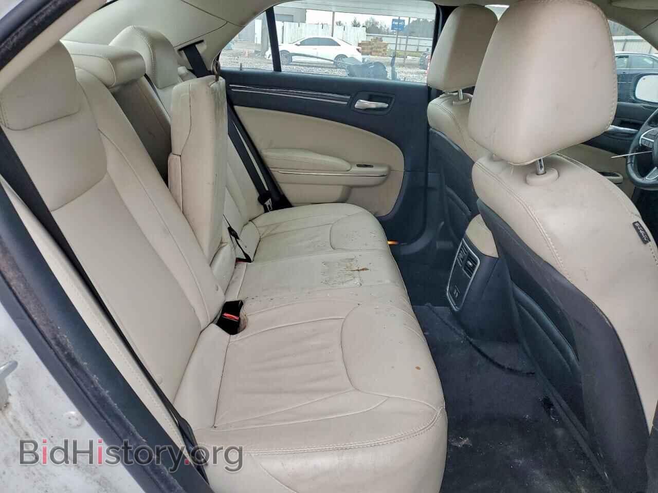 2016 CHRYSLER 300 - VIN: 2C3CCAAG6GH135418 - Фото 10