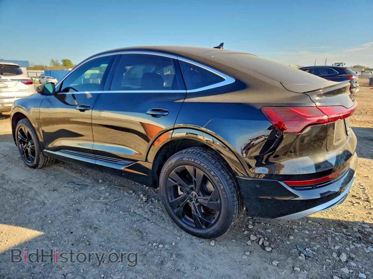 2021 AUDI E-TRON - VIN: WA13AAGE2MB024726 - Photo 2
