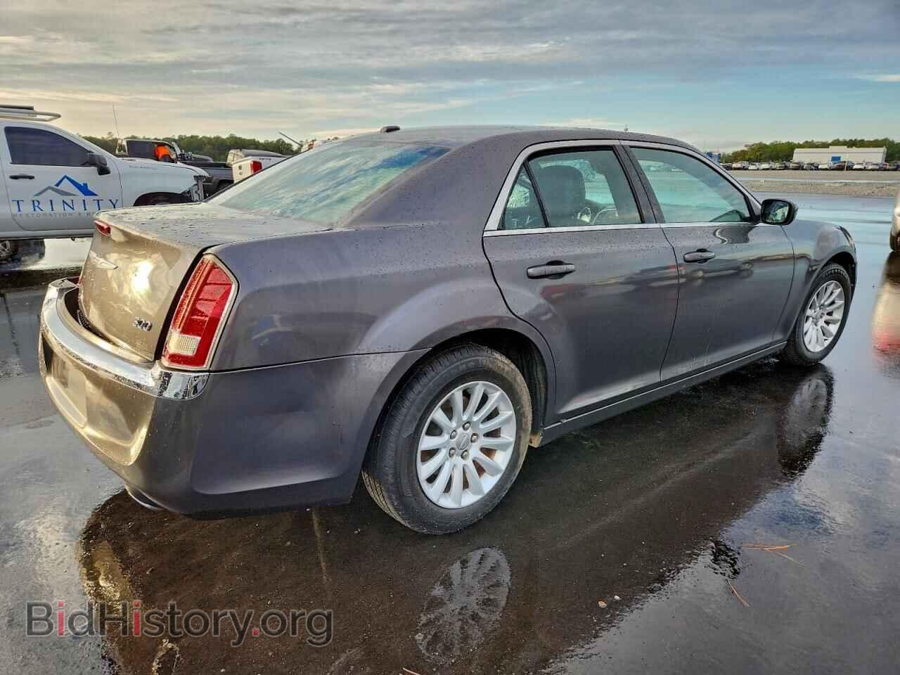 2014 CHRYSLER 300 - VIN: 2C3CCAAG0EH138473 - Фото 3