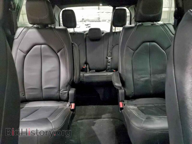 2019 Chrysler PACIFICA (VIN 2C4RC1BG7KR722332) — photo 10 of 13