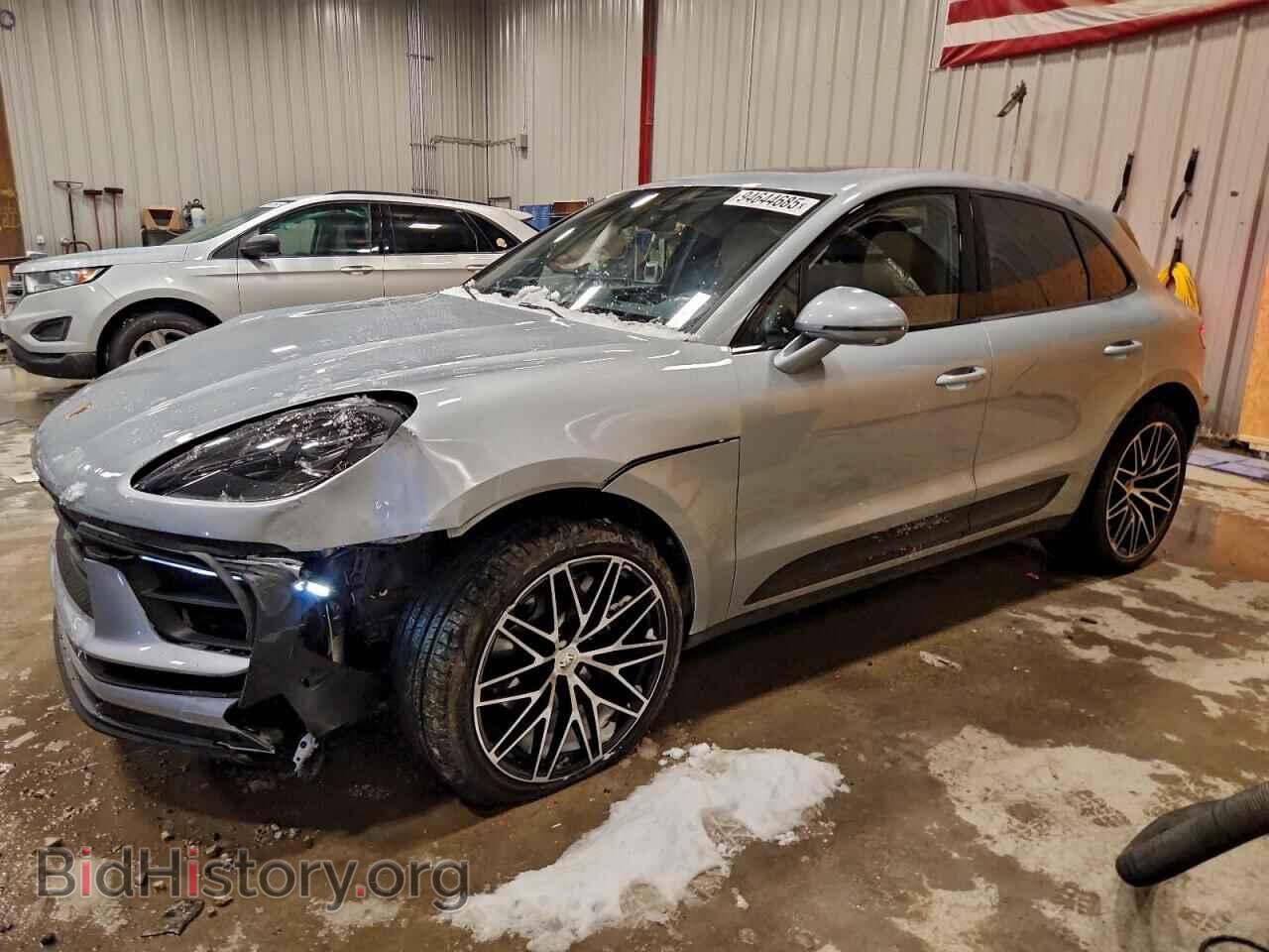 Фотография WP1AA2A52RLB18732 - PORSCHE MACAN BASE 2024