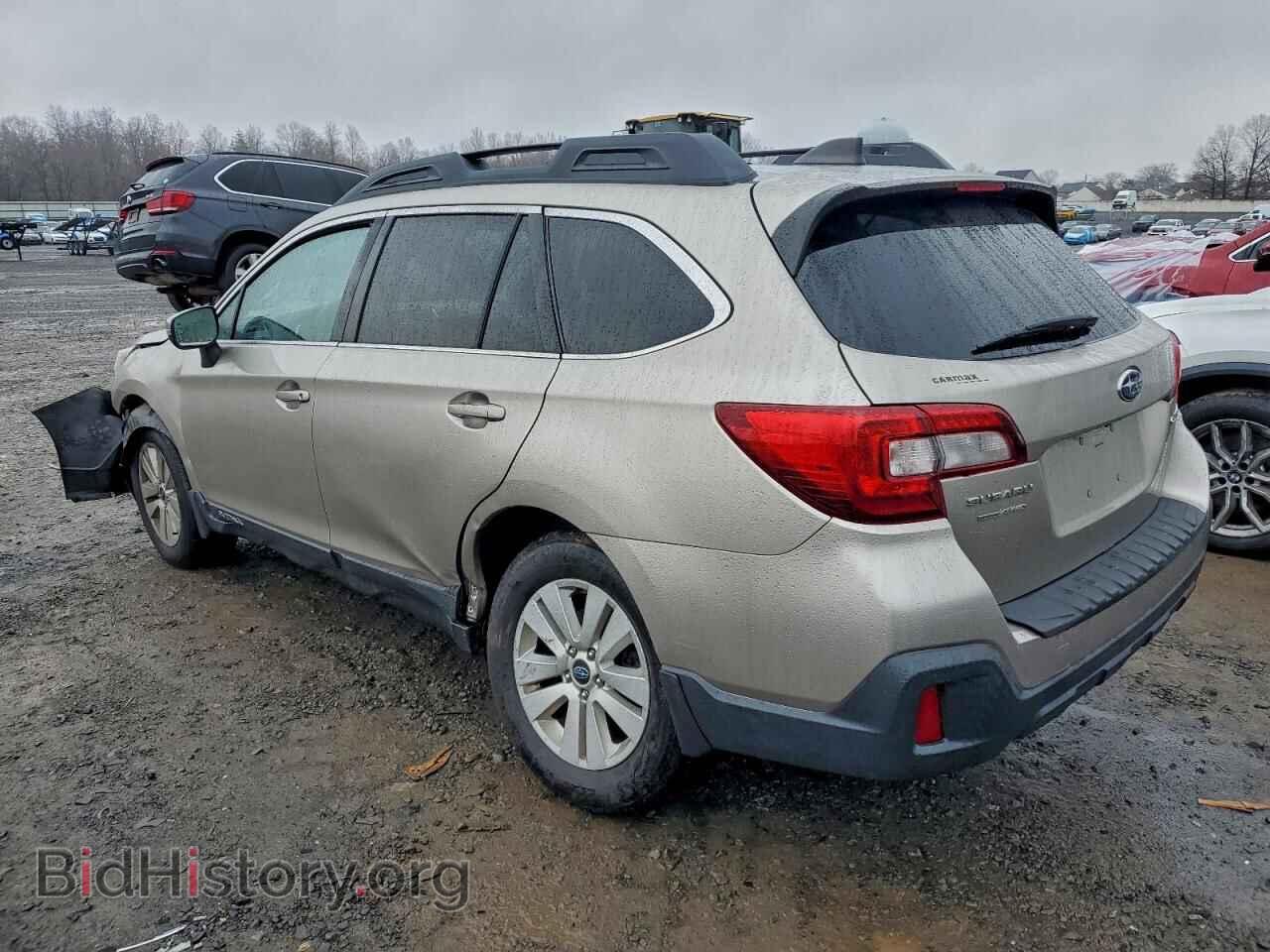 2018 SUBARU OUTBACK - VIN: 4S4BSAFC3J3259698 - Фото 2