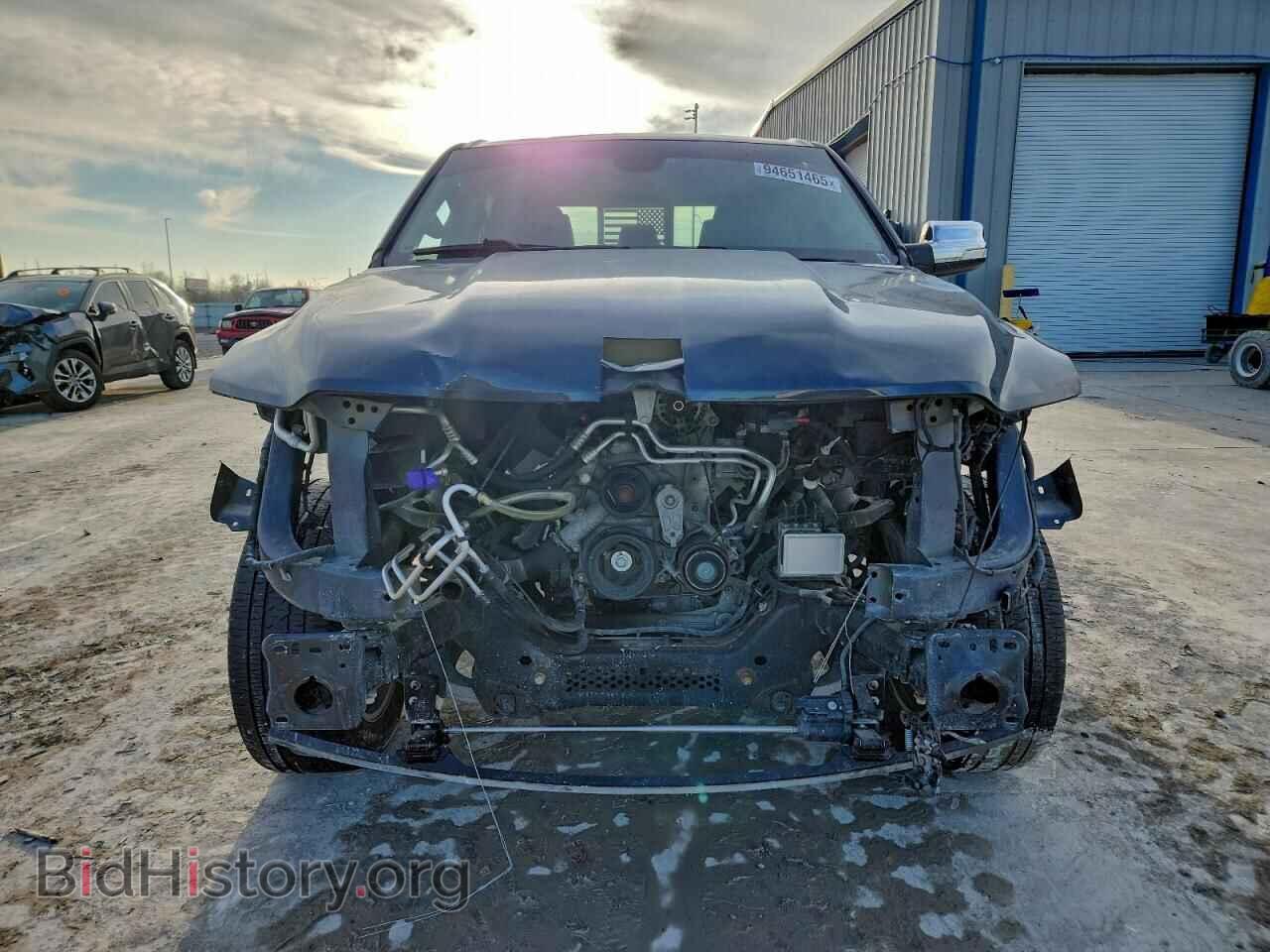 2019 RAM 1500 - VIN: 1C6SRFJT9KN677782 - Фото 5