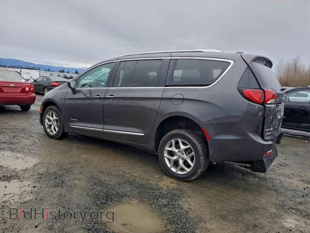 2019 CHRYSLER PACIFICA - VIN: 2C4RC1EG8KR525052 - Фото 2