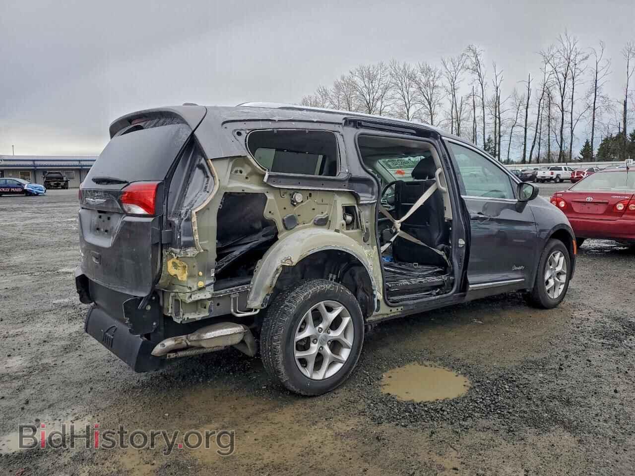 2019 CHRYSLER PACIFICA - VIN: 2C4RC1EG8KR525052 - Фото 3
