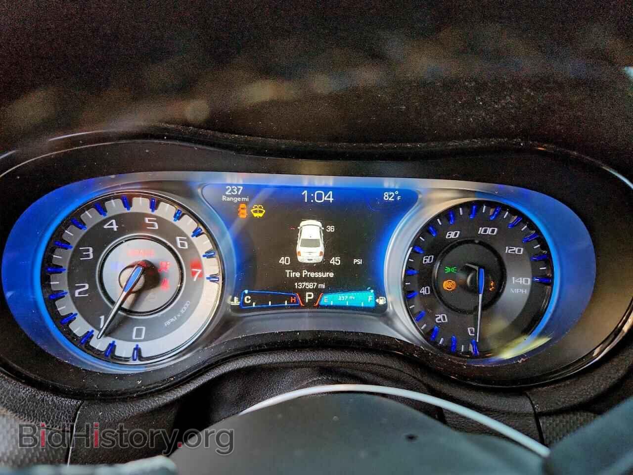2016 CHRYSLER 300 - VIN: 2C3CCAGG1GH167894 - Фото 9