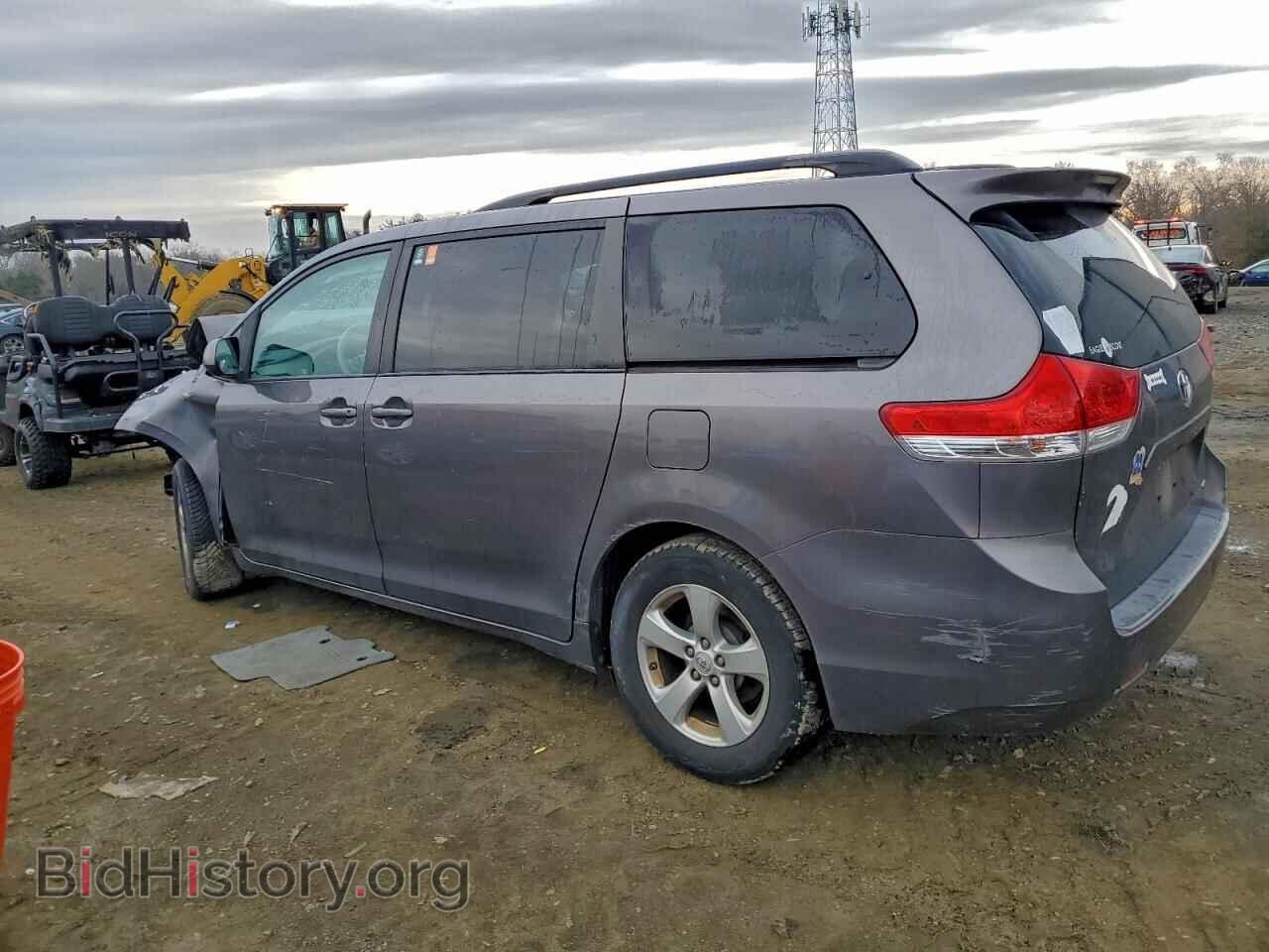 2013 TOYOTA All Models - VIN: 5TDKK3DC8DS376814 - Фото 2