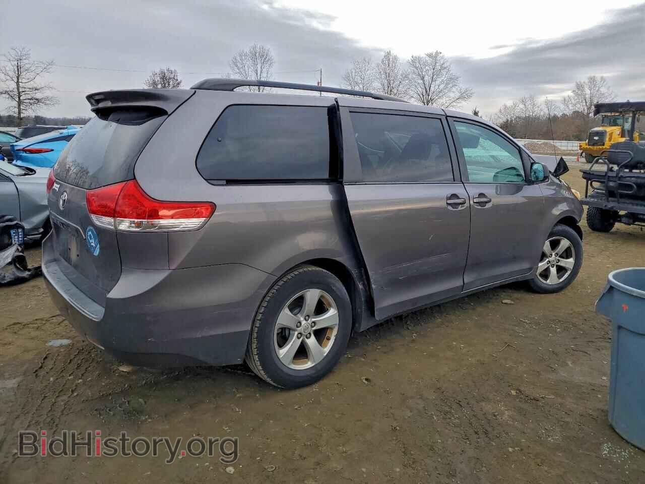 2013 TOYOTA All Models - VIN: 5TDKK3DC8DS376814 - Фото 3