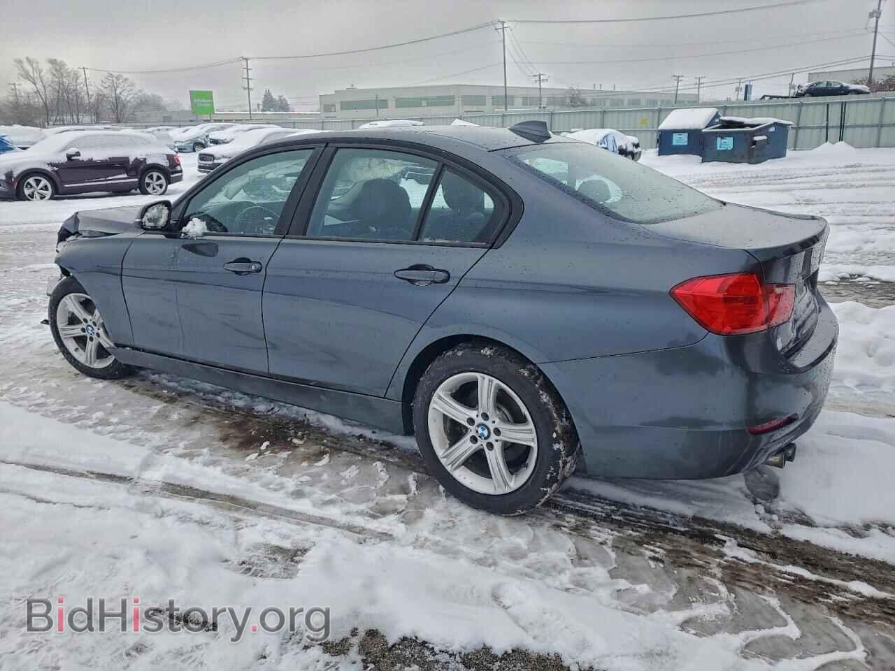 2013 BMW 3 SERIES - VIN: WBA3B5G52DNS03922 - Фото 2