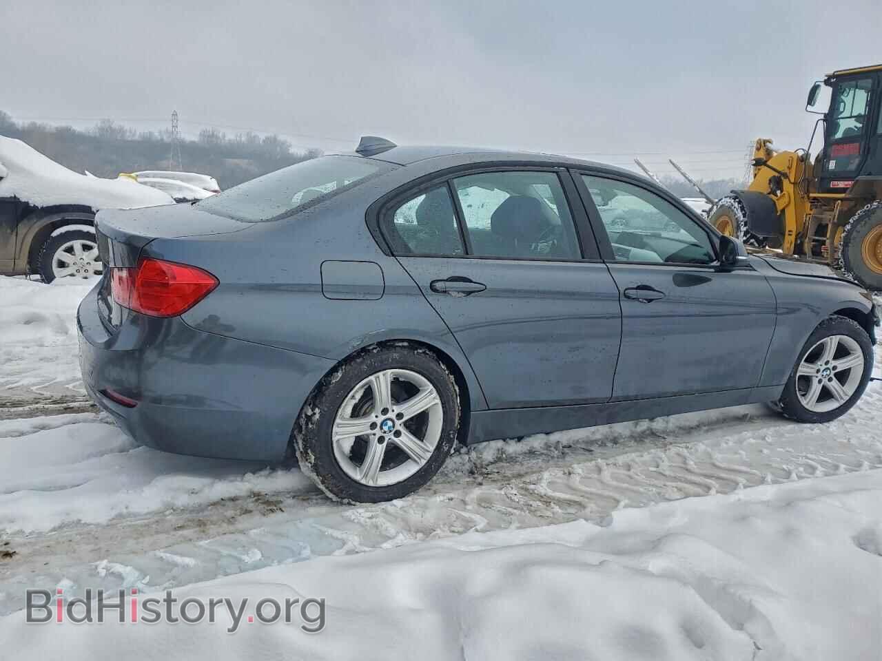 2013 BMW 3 SERIES - VIN: WBA3B5G52DNS03922 - Фото 3
