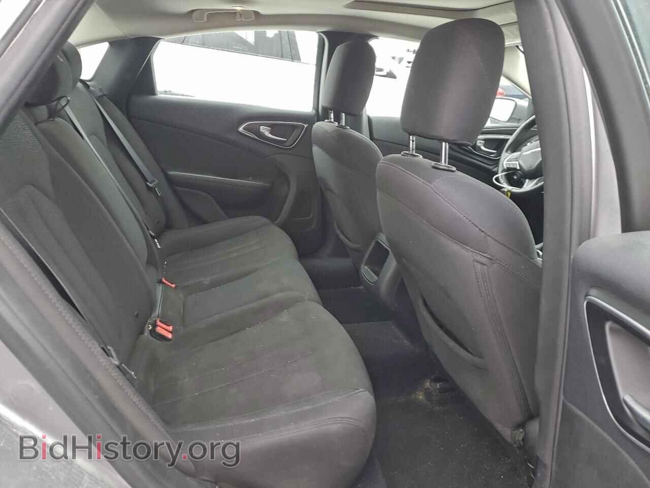 2016 CHRYSLER 200 - VIN: 1C3CCCAB8GN111404 - Фото 10