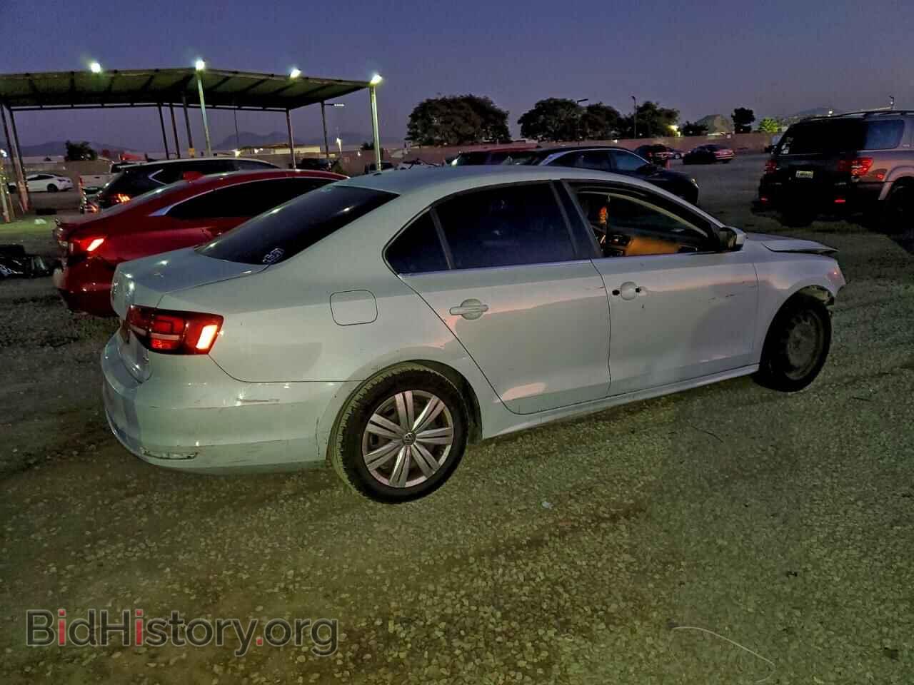 2017 VOLKSWAGEN JETTA - VIN: 3VW2B7AJ6HM405871 - Фото 3