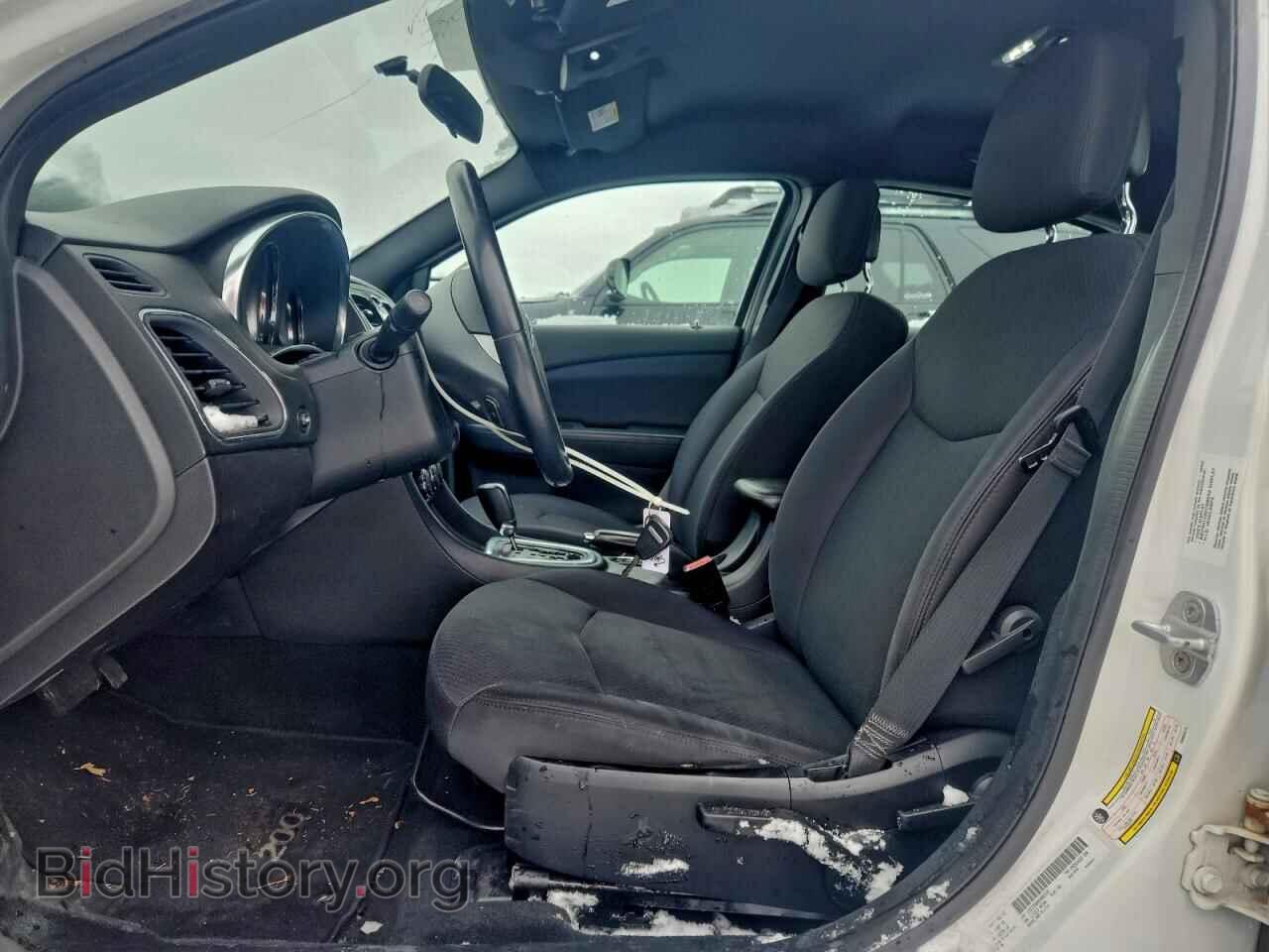 2013 CHRYSLER 200 - VIN: 1C3CCBBB0DN602375 - Photo 7