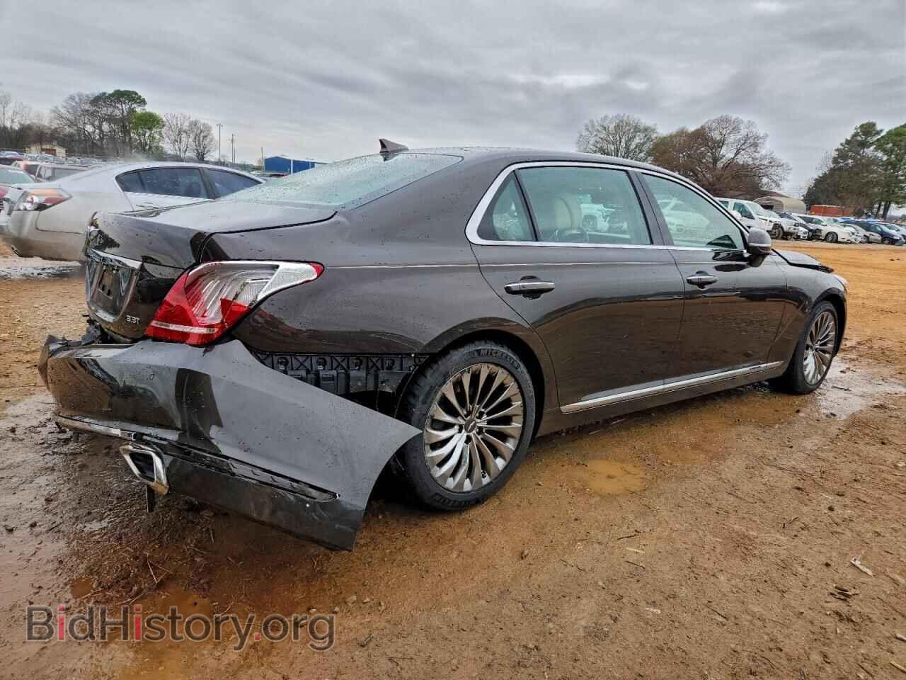 2017 GENESIS G90 - VIN: KMHG34JAXHU026688 - Photo 3