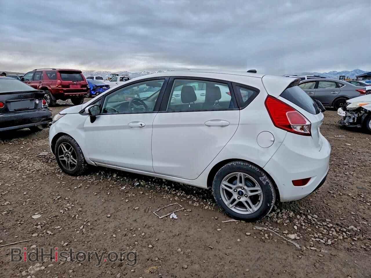 2019 FORD FIESTA - VIN: 3FADP4EJ3KM113565 - Фото 2