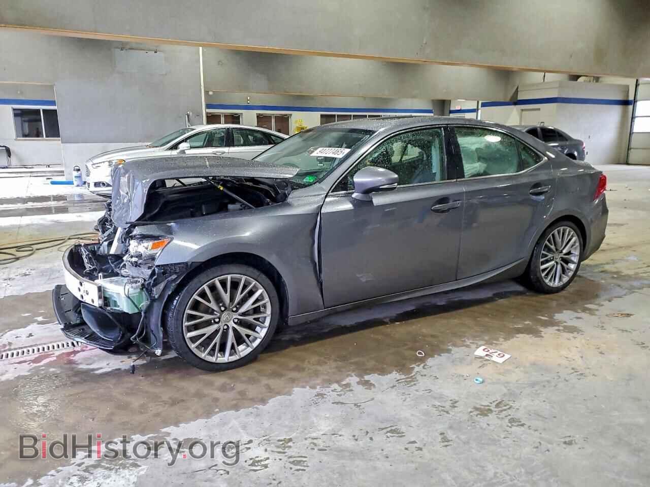 Фотография JTHCF1D22F5022430 - LEXUS IS 2015