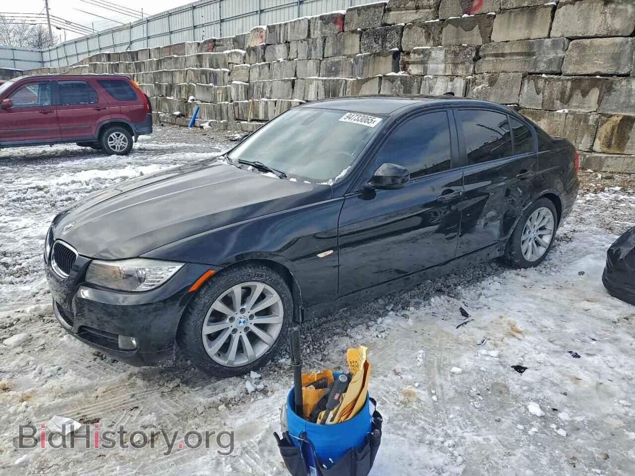 Фотография WBAPH7C53BE678512 - BMW 3 SERIES 2011