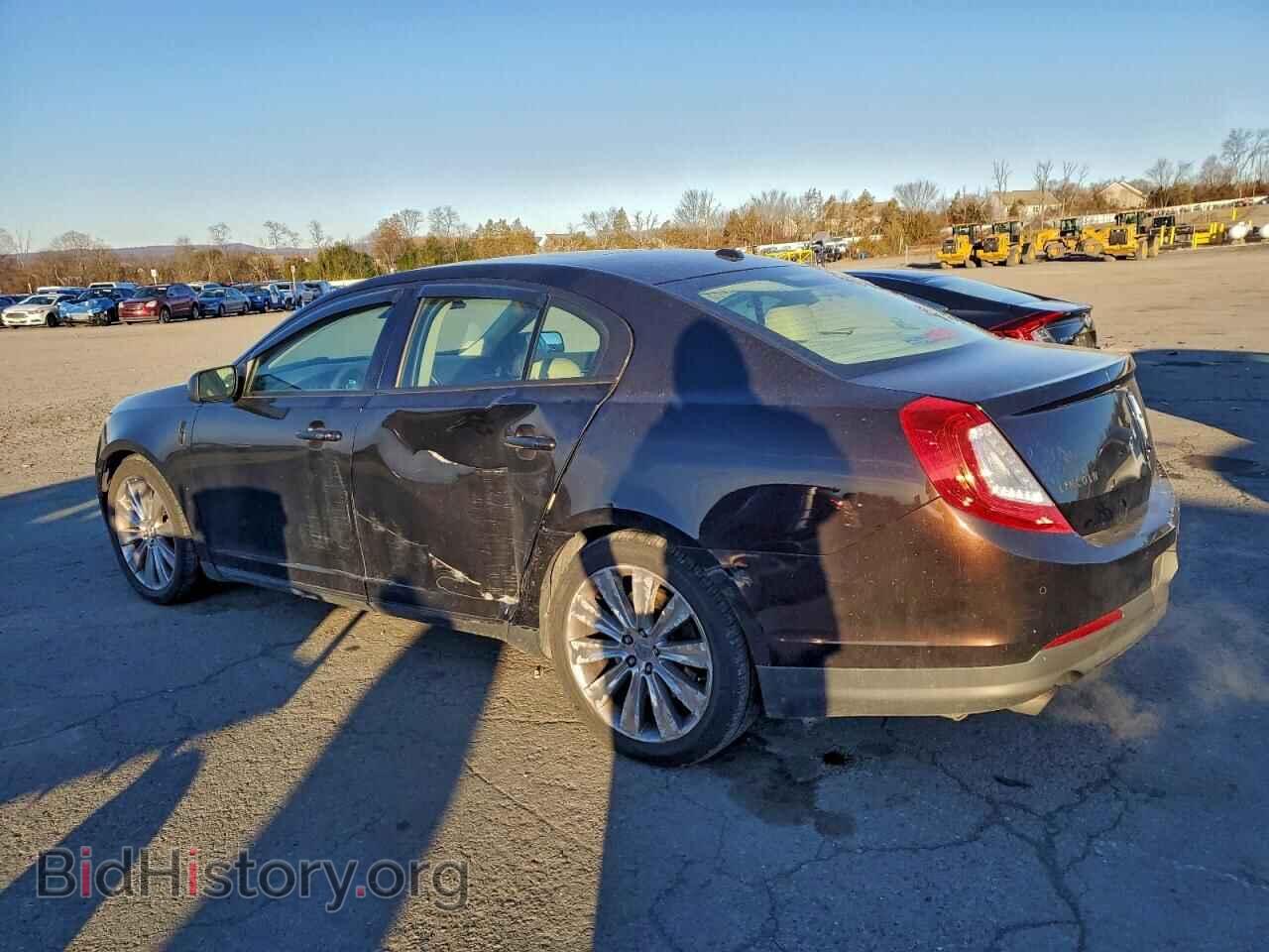 2013 LINCOLN MKS - VIN: 1LNHL9FTXDG618063 - Фото 2