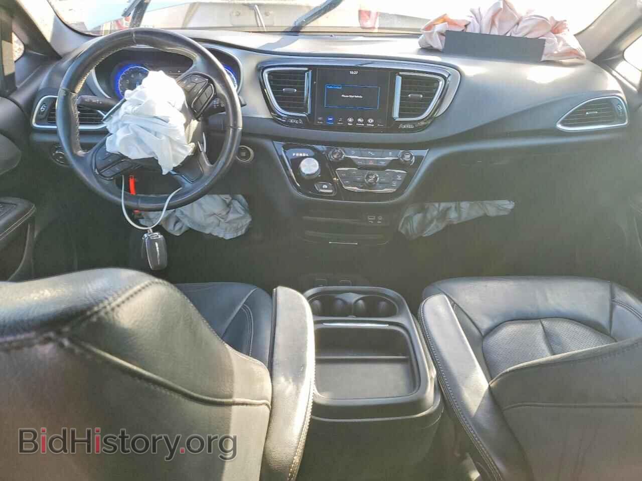 2018 CHRYSLER PACIFICA - VIN: 2C4RC1BG3JR155065 - Фото 8
