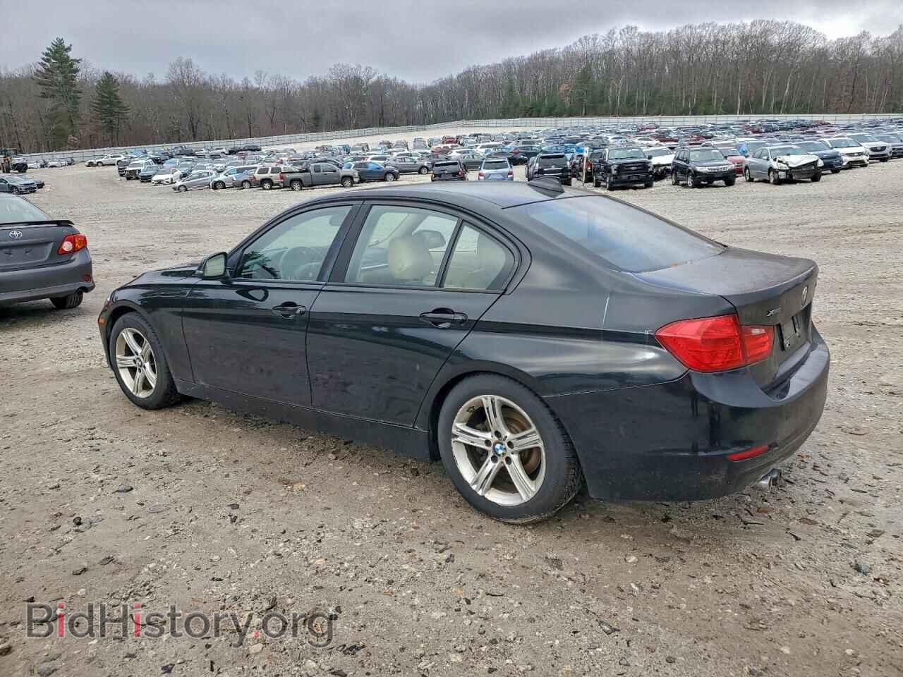 2013 BMW 3 SERIES - VIN: WBA3B3C55DF538371 - Фото 2