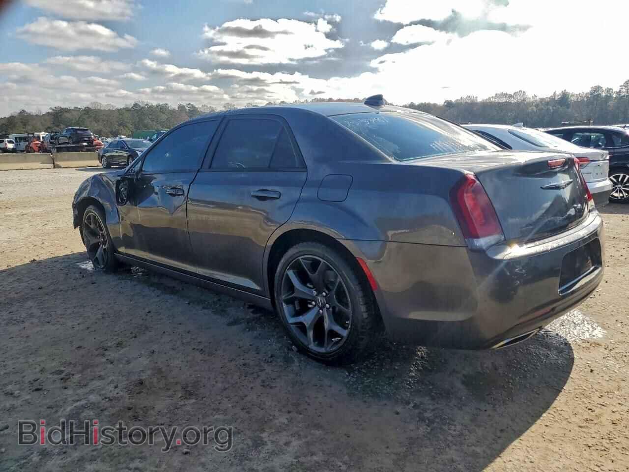2022 CHRYSLER 300 - VIN: 2C3CCAAG2NH131069 - Фото 2
