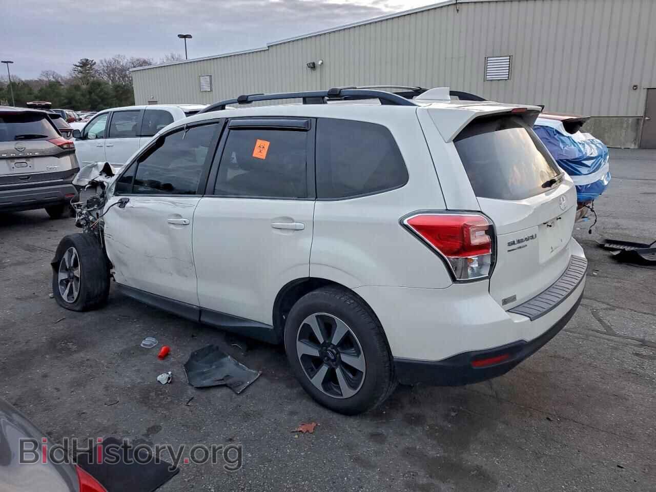 2017 SUBARU FORESTER - VIN: JF2SJAEC8HH455157 - Фото 2