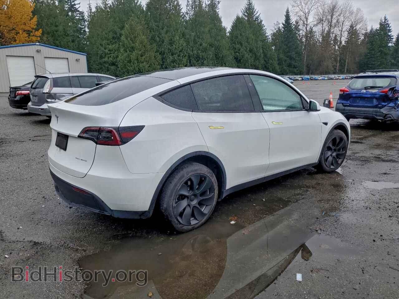 2023 TESLA MODEL Y - VIN: 7SAYGDEE0PF920929 - Photo 3