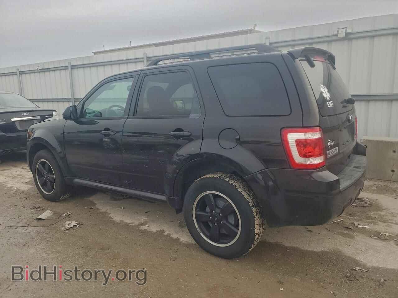 2011 FORD ESCAPE - VIN: 1FMCU9DG1BKC37922 - Фото 2
