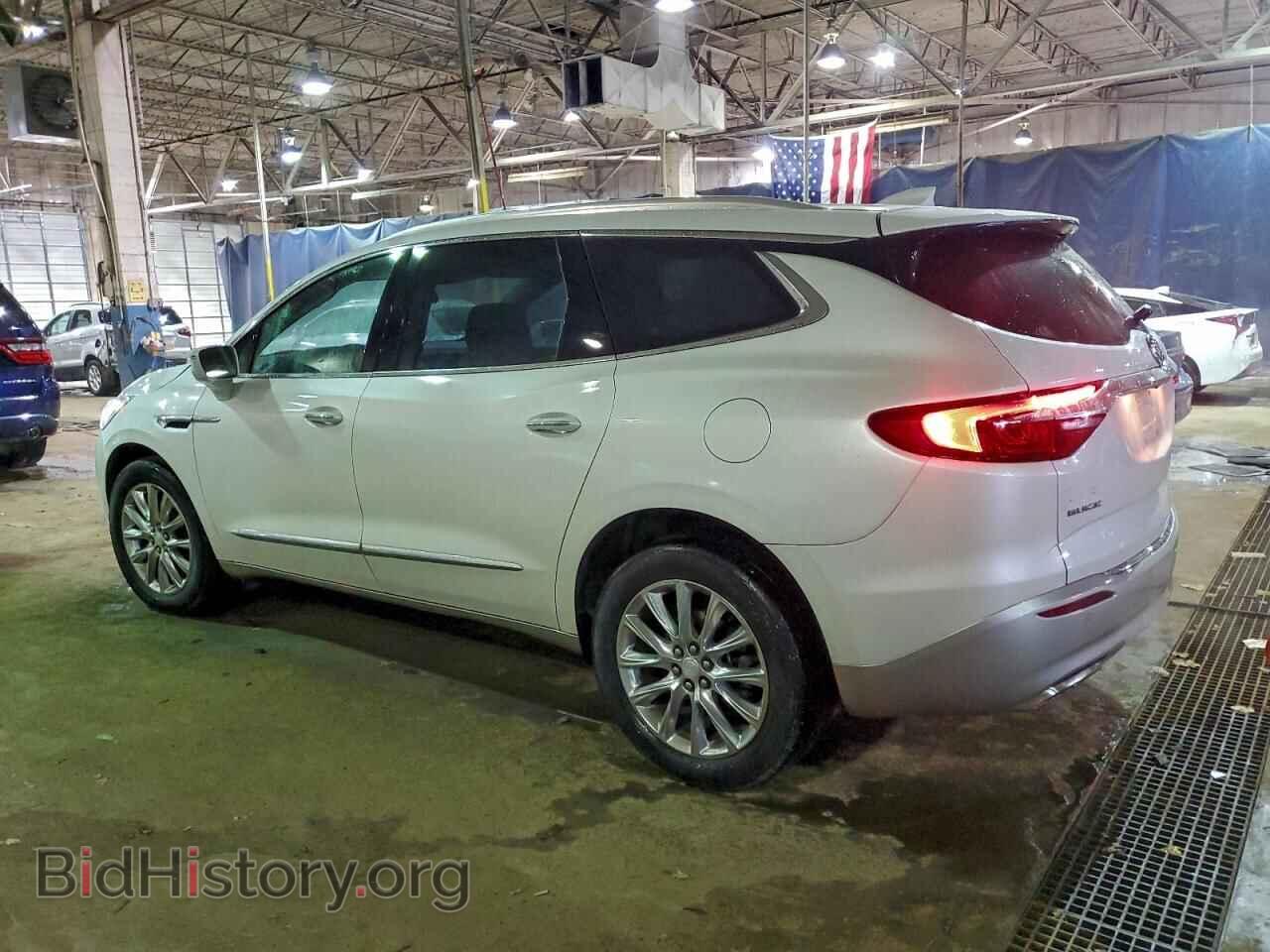2018 BUICK ENCLAVE - VIN: 5GAEVBKW8JJ125636 - Фото 2