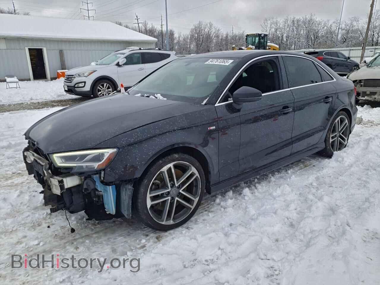 Фотография WAUJEGFF0K1017630 - AUDI A3 2019